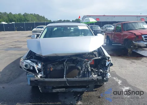 2011 Toyota Avalon Limited из США, поврежденный, VIN 4T1BK3DB3BU386677